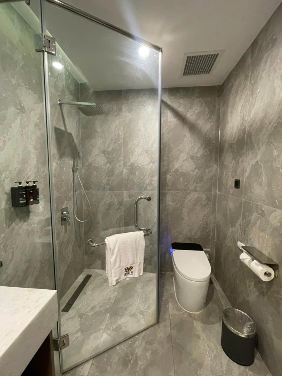 Wah Fu Hotel Ho Chi Minh City Bagian luar foto