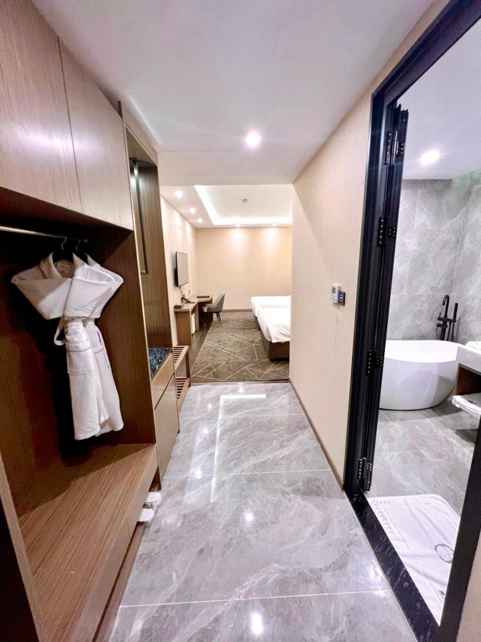 Wah Fu Hotel Ho Chi Minh City Bagian luar foto
