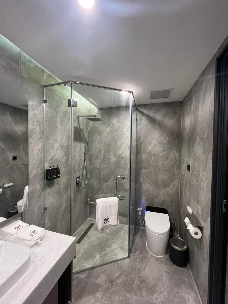 Wah Fu Hotel Ho Chi Minh City Bagian luar foto
